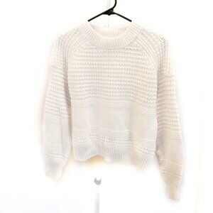 Universal Thread Coastal Grandma Cottage Core Ivory Sweater Size Medium